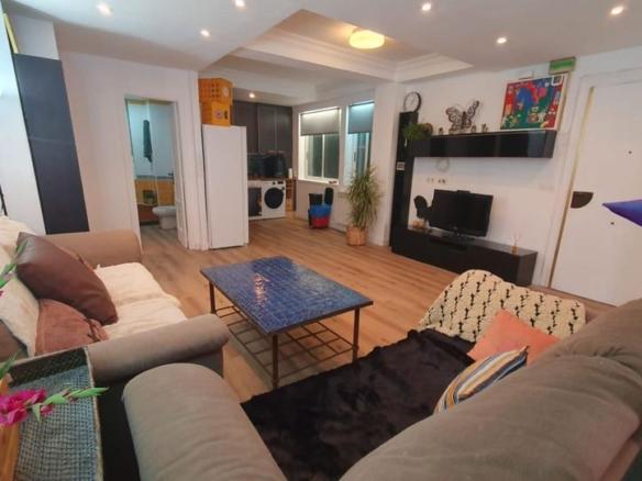 Apartment for sale in Fundadora de las Siervas de Jesús, Coronación