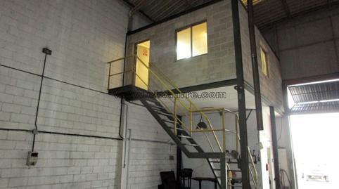 Industrial building for sale in Laudio / Llodio