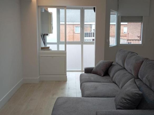 Apartment for sale in Reyes de Navarra Kalea, Zaramaga