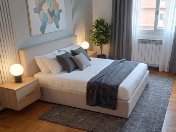 Apartment for sale in Lorenzo Prestamero Kalea, Zaramaga