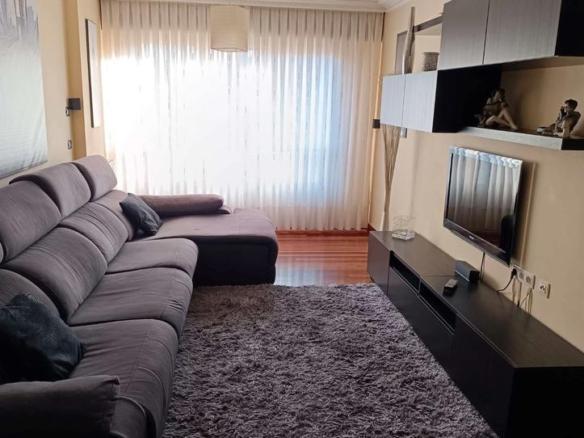 Apartment for sale in Pintor Jose Arrue Kalea, 8, Laudio / Llodio