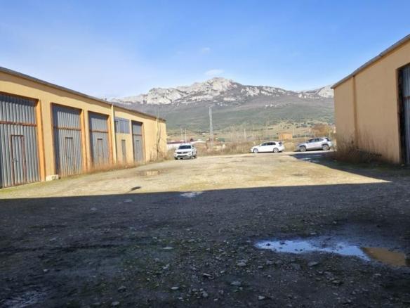 House or chalet for sale in Oyón-Oion