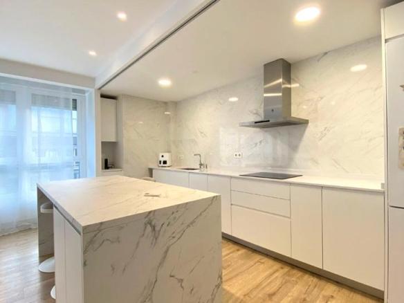 Apartment for sale in Ensanche