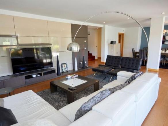 House or chalet for sale in Zabalain Kalea, Legutio