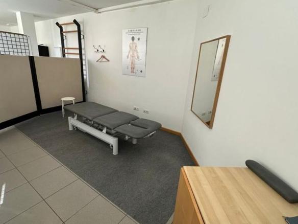 Office for sale in Deba Arrola Kalea, Betoño