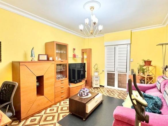 Apartment for sale in Coronación de la Virgen Blanca Kalea, Coronación