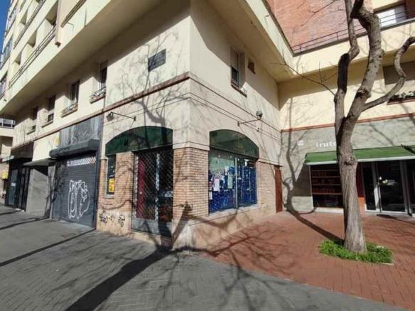 Commercial premises for sale at Reyes de Navarra, 40, Zaramaga
