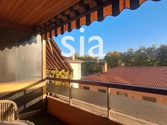Apartment for sale in Dato, Mendizorrotza – Armentia