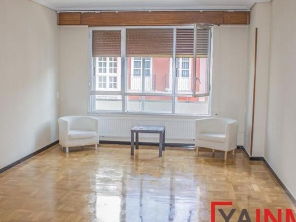 Apartment for sale in Ensanche