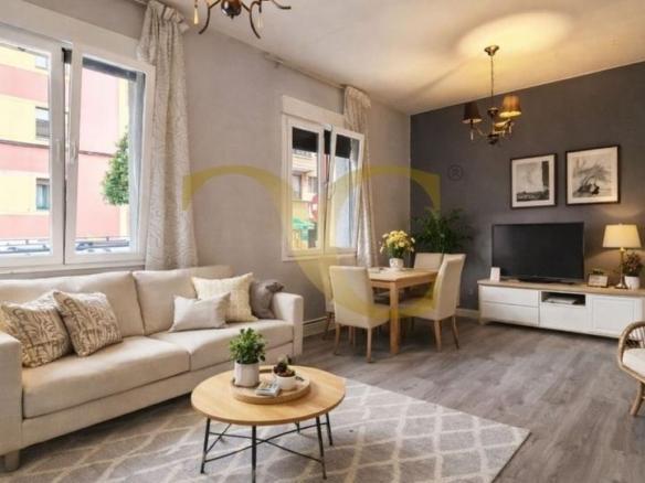 Apartment for sale on Calle Matilde García del Real, Fozaneldi – Tenderina