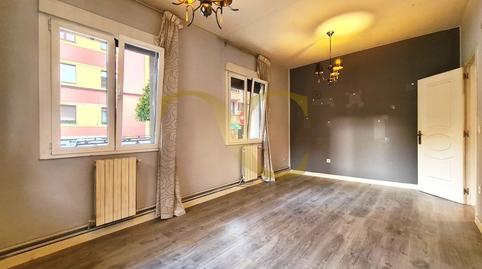Apartment for sale on Calle Matilde García del Real, Fozaneldi – Tenderina