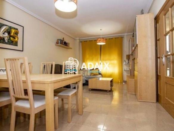 House or villa for sale in Cañaveral, Nuevo Cáceres
