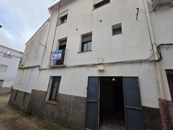 House or villa for sale in Serradilla