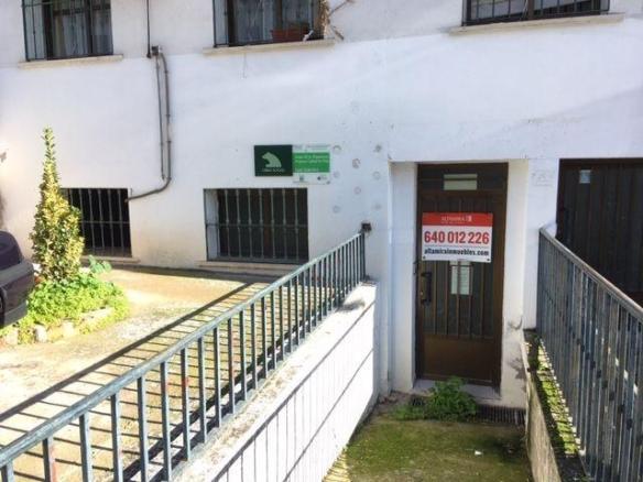 Commercial premises for sale at Calle de Pedro Alonso de Hinojosa, 6, Trujillo