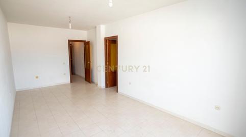 Apartment for sale on Avda de la Constitución, 21, Malpartida de Cáceres