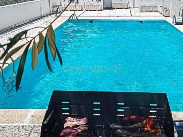 House or villa for sale on Calle Río Alagón, Cáceres, Spain, 38, Ruta de la Plata