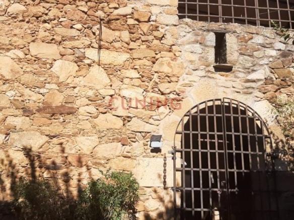 House or villa for sale in N/a, Perales del Puerto