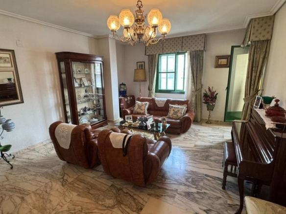 Apartment for sale in the city center