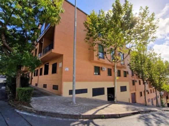 Apartment for sale on Calle Julio Terron Sobrado, North Zone – Hospital – Urbanizations