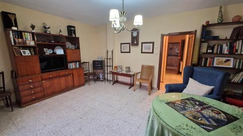 Townhouse for sale on Sor Valentina Miron Street, City Centre