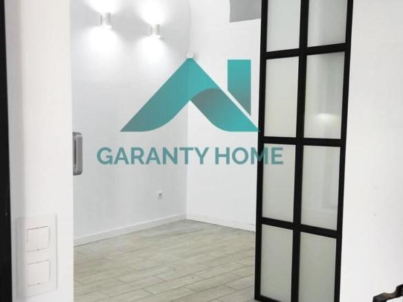 Commercial space for sale in the city center