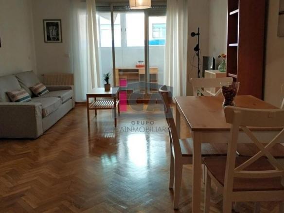 Apartment for sale on Calle Italia (fratres), Centro