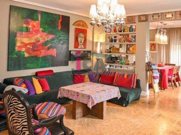 Apartment for sale on Avda Virgen de Guadalupe, Centro