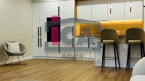 Apartment for sale on Avda de Los Pilares / Calle Beata Madre Matilde, Centro