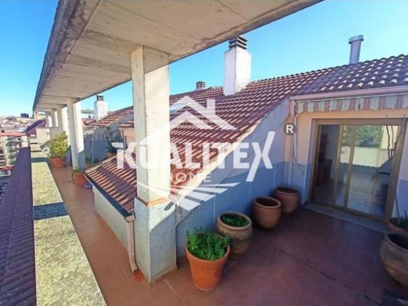 Duplex for sale in Centro
