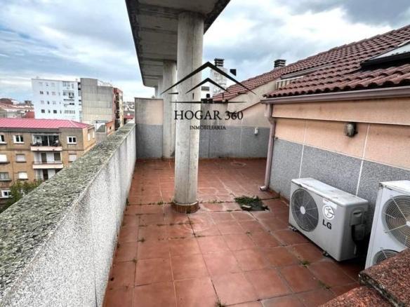 Apartment for sale in León Leal, Centro