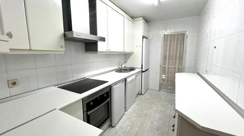 Apartment for sale on Calle Alonso Paredes, Los Pinos – El Pilar