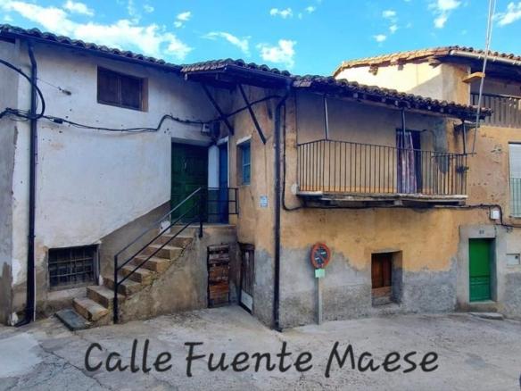 Rustic property for sale in Torre de Don Miguel