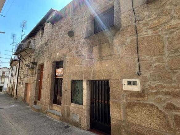 House or villa for sale in Villamiel