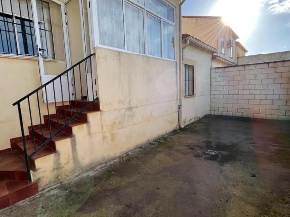 Townhouse for sale in Santa Marta de Magasca