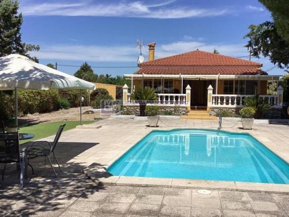 House or villa for sale in Casar de Cáceres
