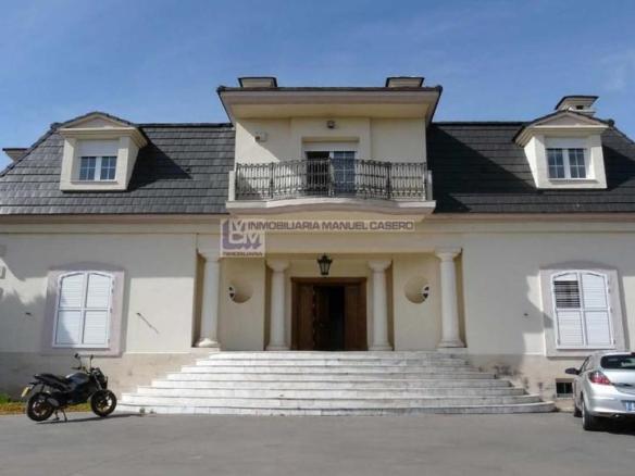 House or villa for sale in the Gata region, Ruta de la Plata