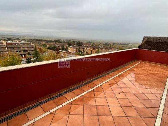 Penthouse for sale on Ruta de la Plata