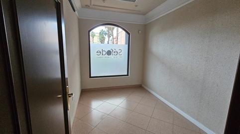 Commercial premises for sale on Berlin Street, Ruta de la Plata