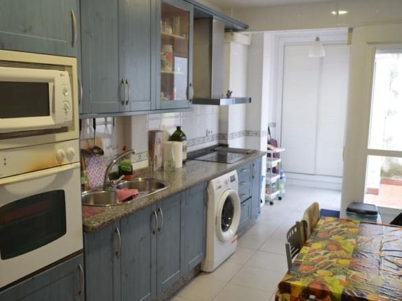 House or villa for sale on Calle Morenas, City Centre