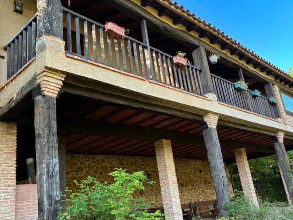 Rustic property for sale at Calle San Jorge, 19, Navaconcejo