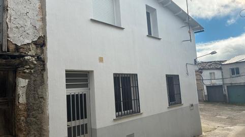 House or villa for sale on Calle San Pedro, 25, Piornal