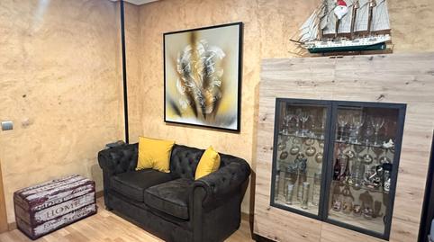 Apartment for sale on Calle Cabezuela, Miralvalle – Av. Virgen del Puerto – La Data
