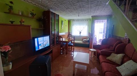 House or villa for sale on Calle Jardín, Serradilla