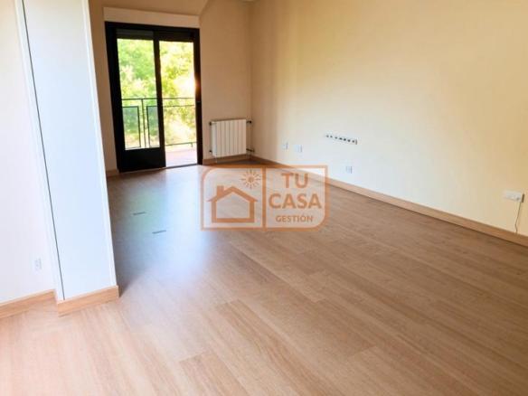 Apartment for sale on Calle Julio Terrón Sobrado, 7, North Zone – Hospital – Urbanizations