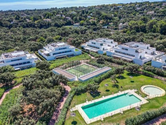 Ground floor apartment for sale in Sotogrande Alto