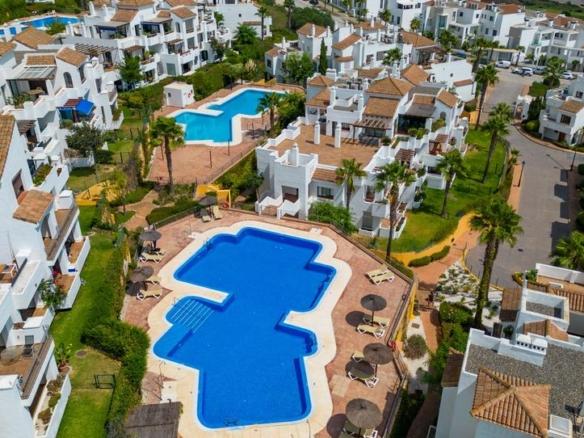 Penthouse for sale in La Alcaidesa