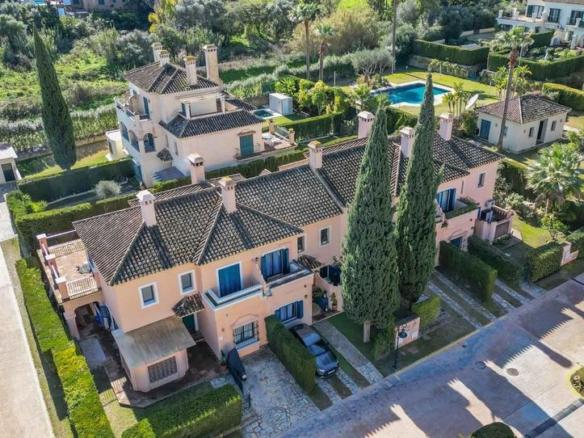 Townhouse for sale in Sotogrande Costa