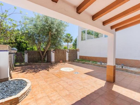 Townhouse for sale in La Alcaidesa