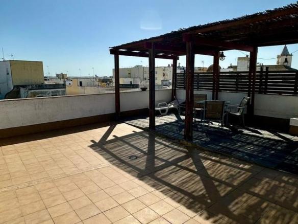 Penthouse for sale in the city center