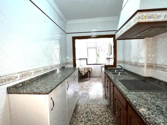 Apartment for sale in Ubrique